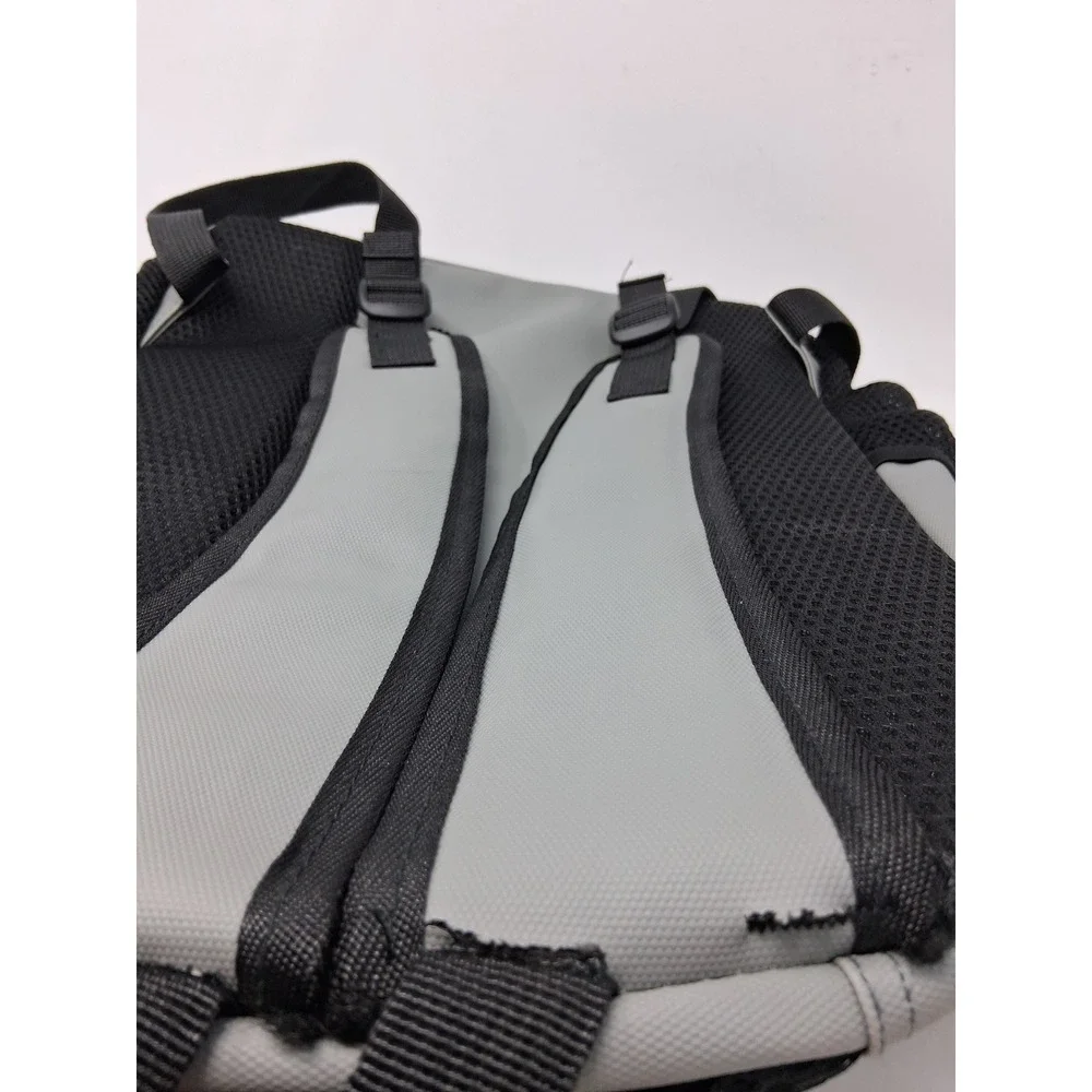 Rifle backpack versatile